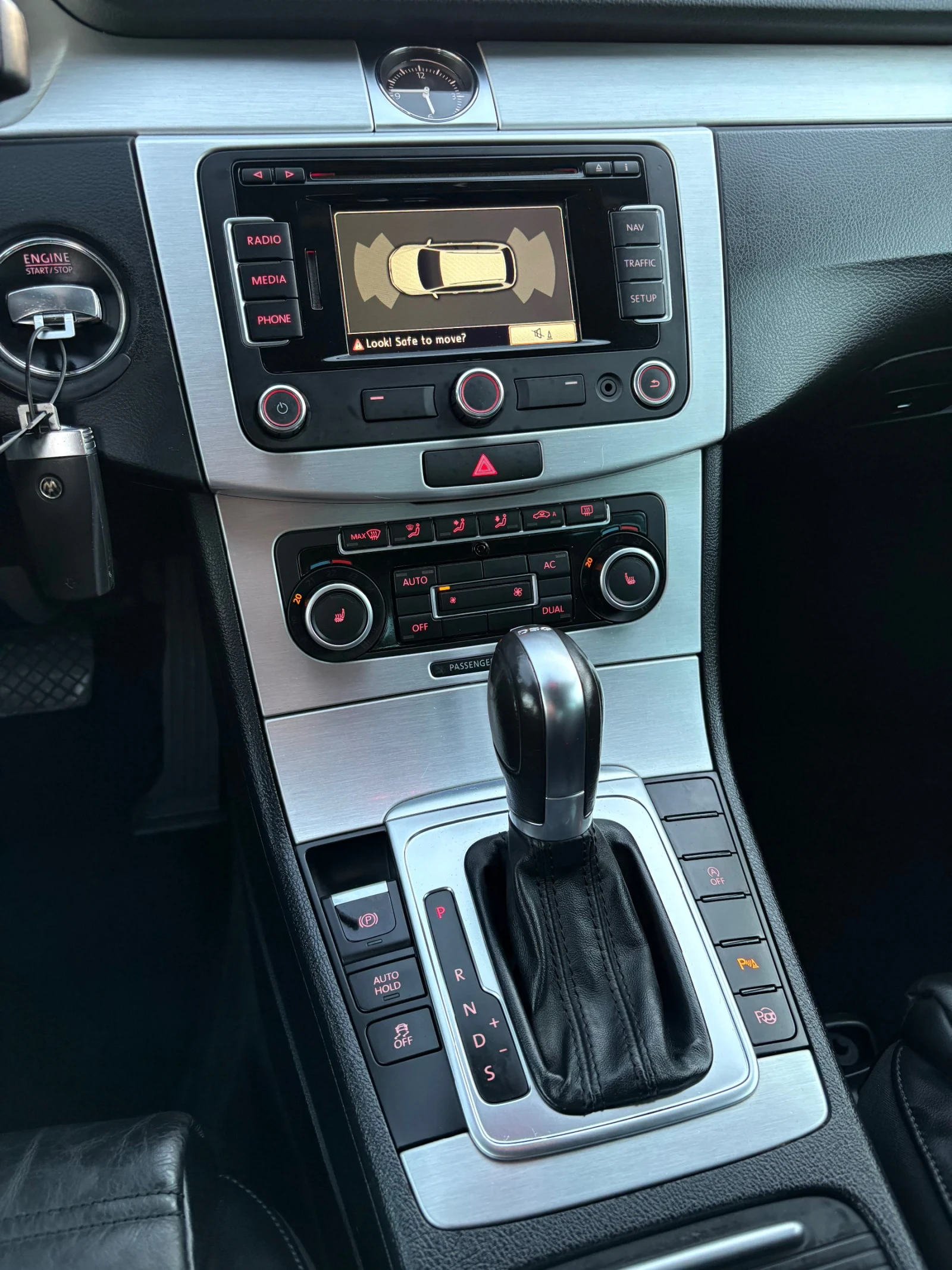 VW Passat 2.0 TDI 140 DSG 175.000 KM, снимка 12 - Автомобили и джипове - 56232991