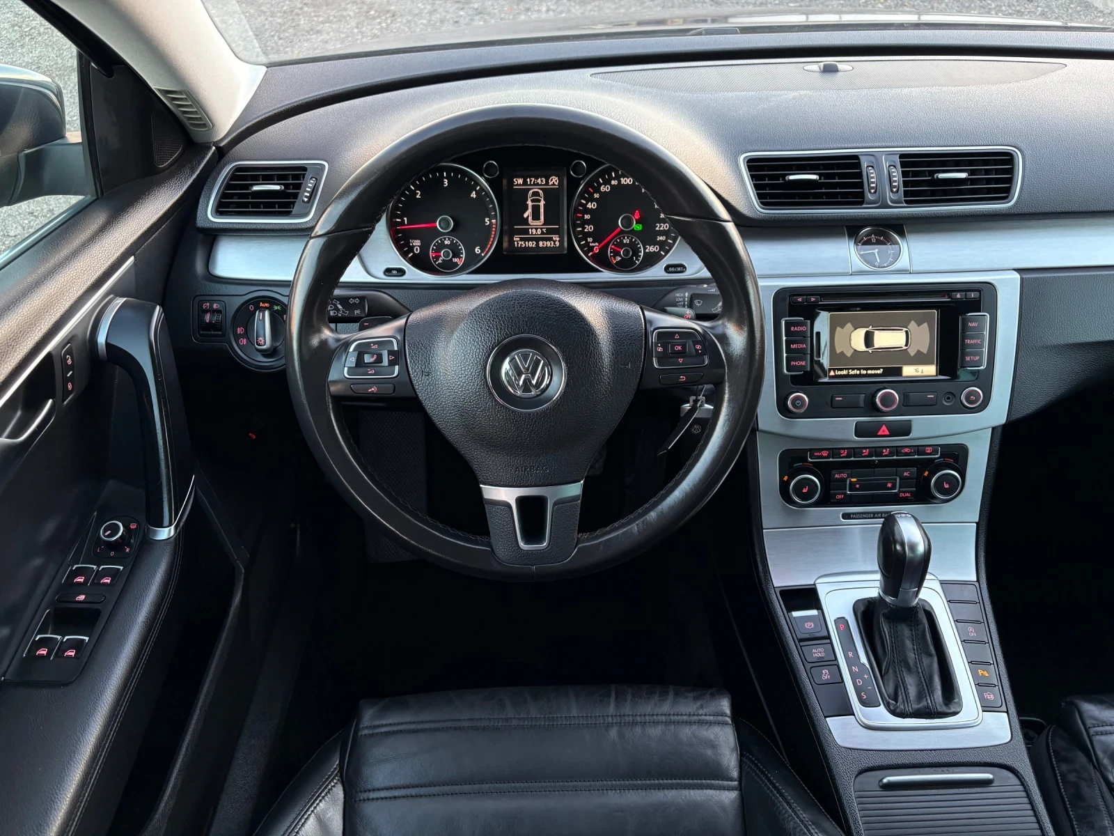 VW Passat 2.0 TDI 140 DSG 175.000 KM, снимка 11 - Автомобили и джипове - 56232991