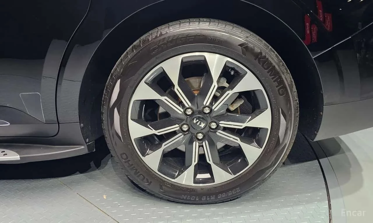 Kia Carnival Gasoline 7 Seater Signature* ����������*  | Mobile.bg � ����������� 5