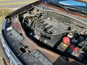 Dacia Duster 1.6 I  Газ/Бензин, снимка 15