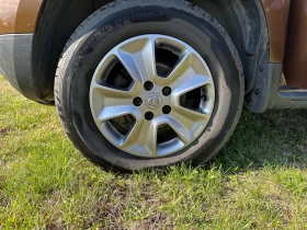 Dacia Duster 1.6 I  Газ/Бензин, снимка 13