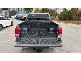 Toyota Hilux 2.4 D-4D CVT EXECUTIVE AWD, снимка 10