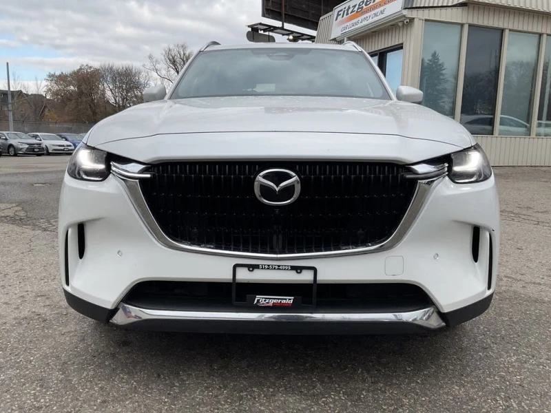 Mazda CX-90 GT-P 4x4 * CARFAX* * АвтоКредит* (ЦЕНА ДО БГ), снимка 2 - Автомобили и джипове - 52539834