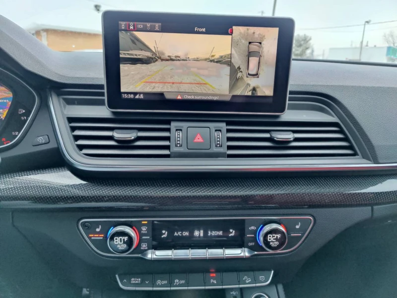 Audi SQ5 3.0 TFSI quattro, снимка 9 - Автомобили и джипове - 53271110