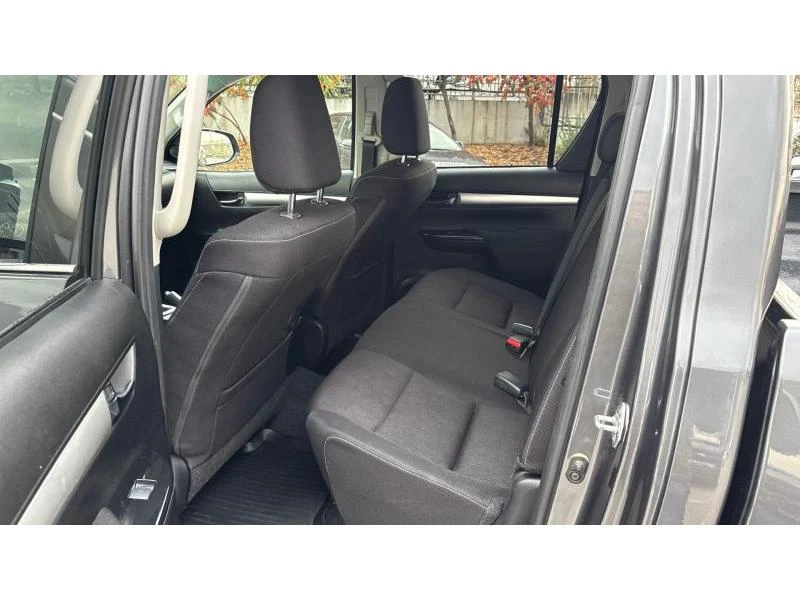 Toyota Hilux 2.4 D-4D CVT EXECUTIVE AWD | Mobile.bg � ����������� 11