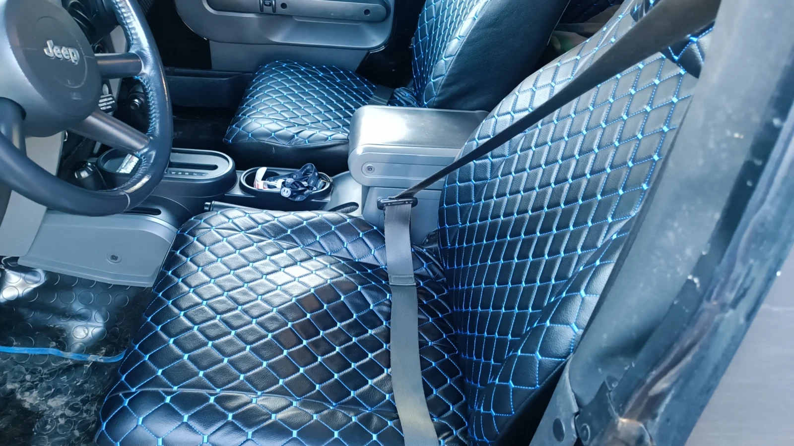 Jeep Wrangler 3бр Rubicon 2.8 и sport 3.8 , снимка 14 - Автомобили и джипове - 53398376