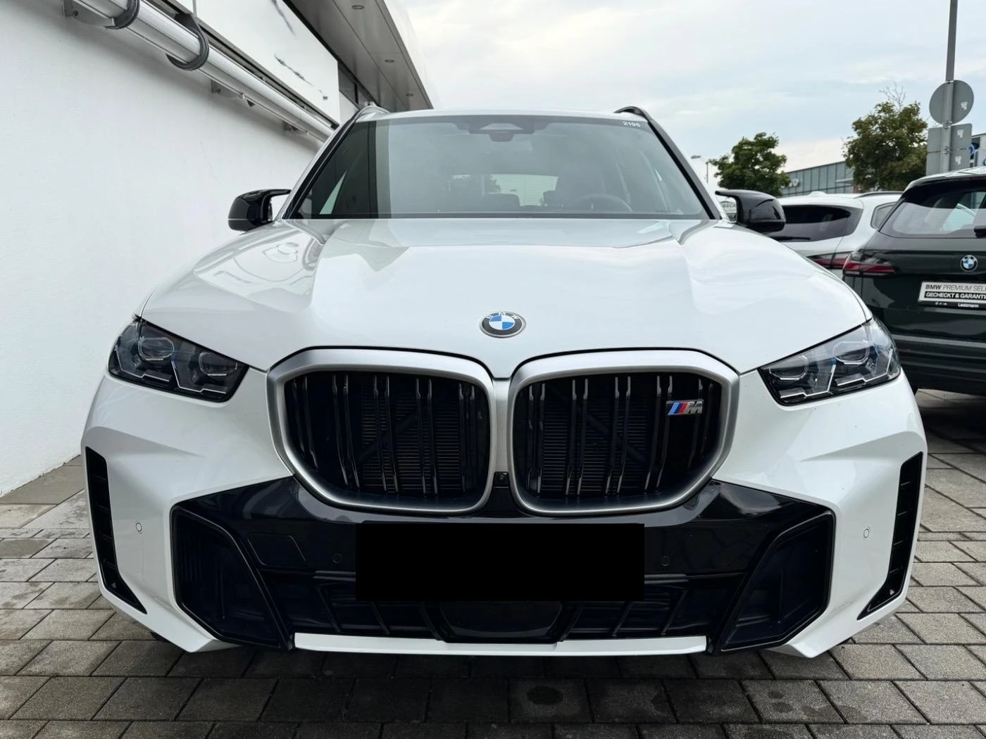 BMW X5 M60i xDRIVE CARBON PANO HEAD UP H&K 360 - изображение 2