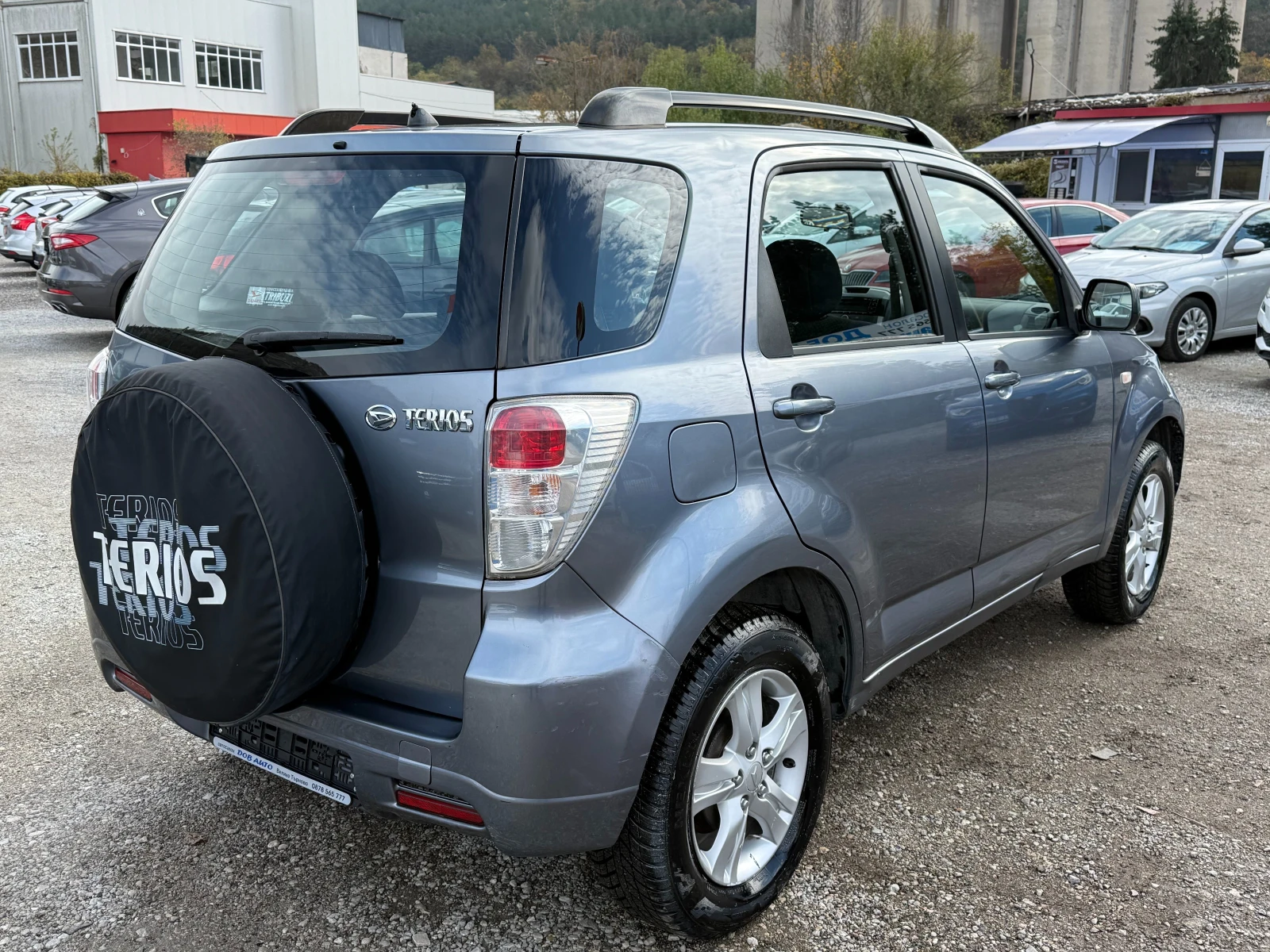 Daihatsu Terios 1.5i-газов инжекцион-4Х4-климатроник-блокаж - изображение 6