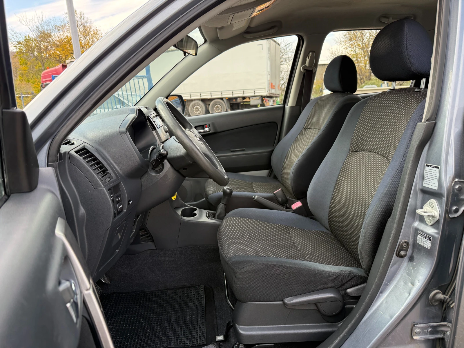 Daihatsu Terios 1.5i-газов инжекцион-4Х4-климатроник-блокаж - изображение 10