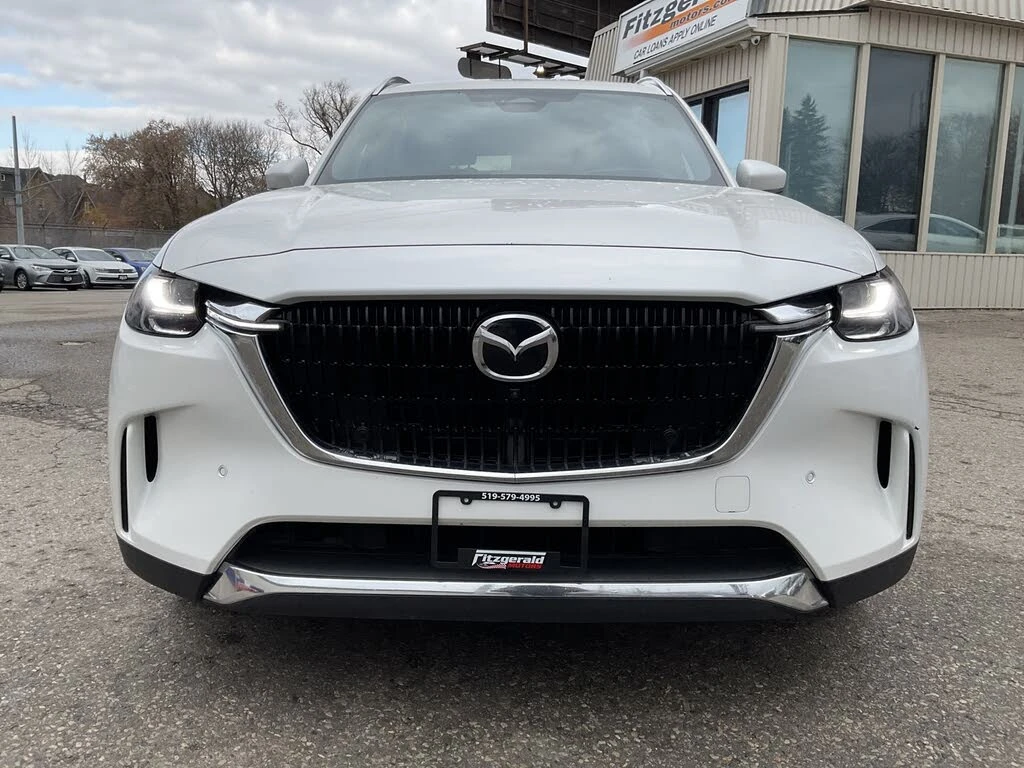 Mazda CX-90 GT-P 4x4 * CARFAX* * АвтоКредит* (ЦЕНА ДО БГ) - изображение 2