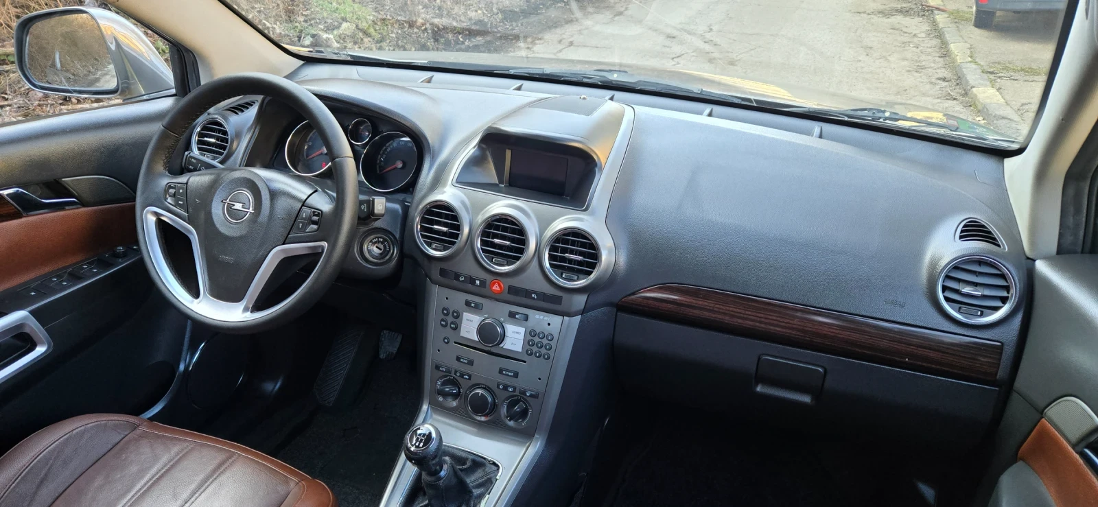 Opel Antara 4x4, снимка 10 - Автомобили и джипове - 53761585