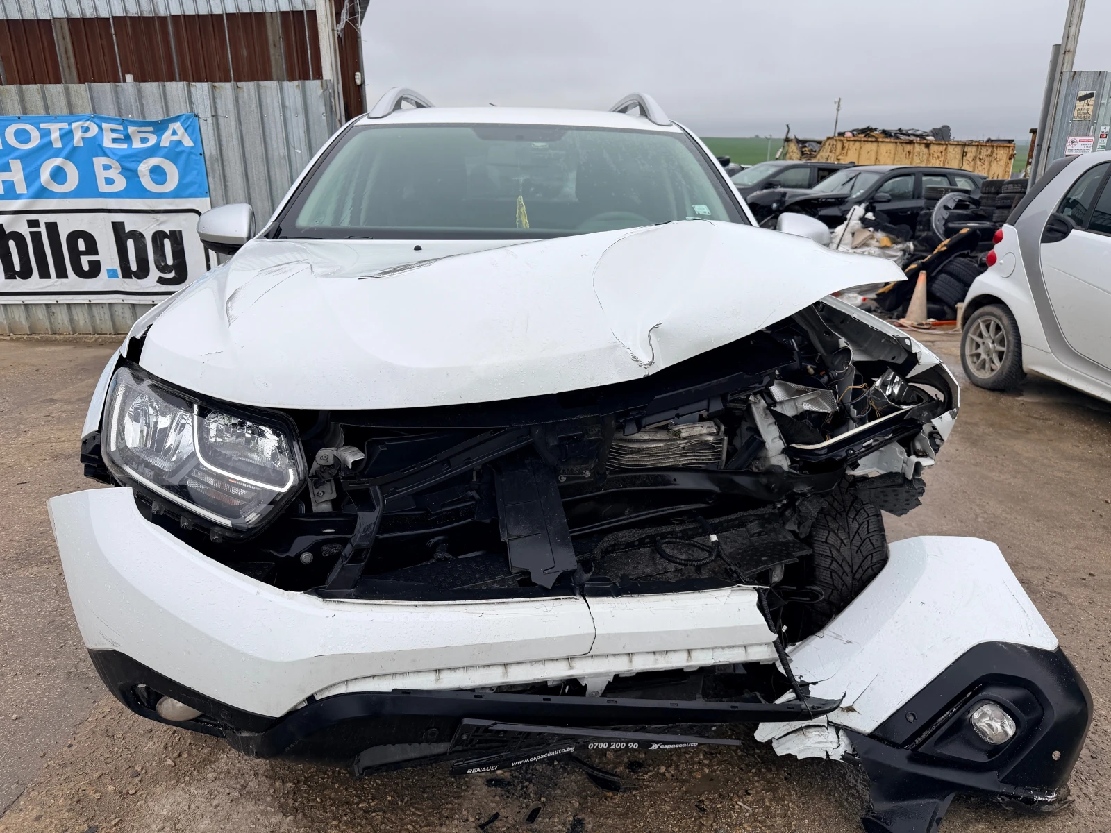 Dacia Duster 1.6, снимка 2 - Автомобили и джипове - 54390450