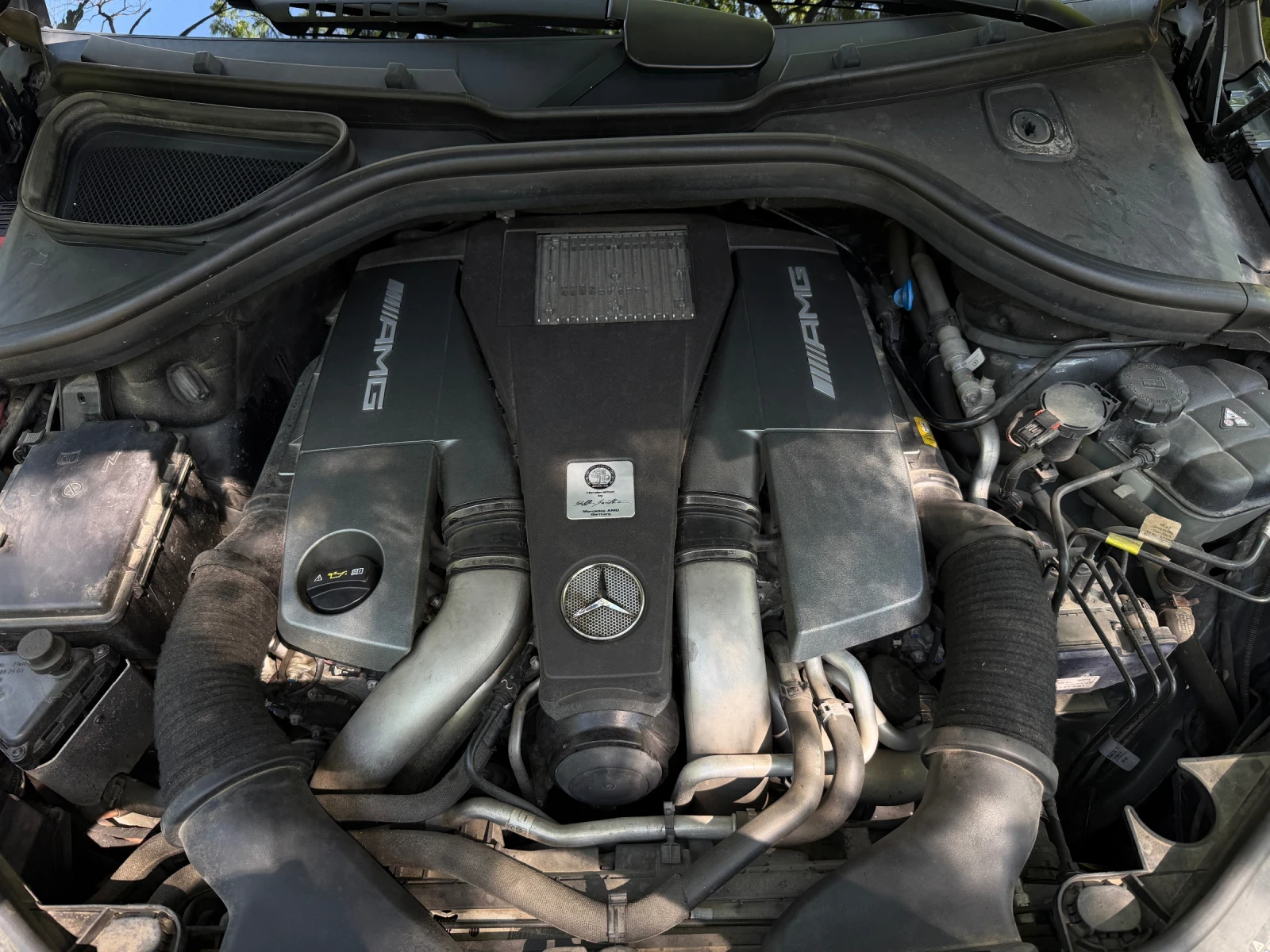 Mercedes-Benz ML 63 AMG, снимка 12 - Автомобили и джипове - 54566412