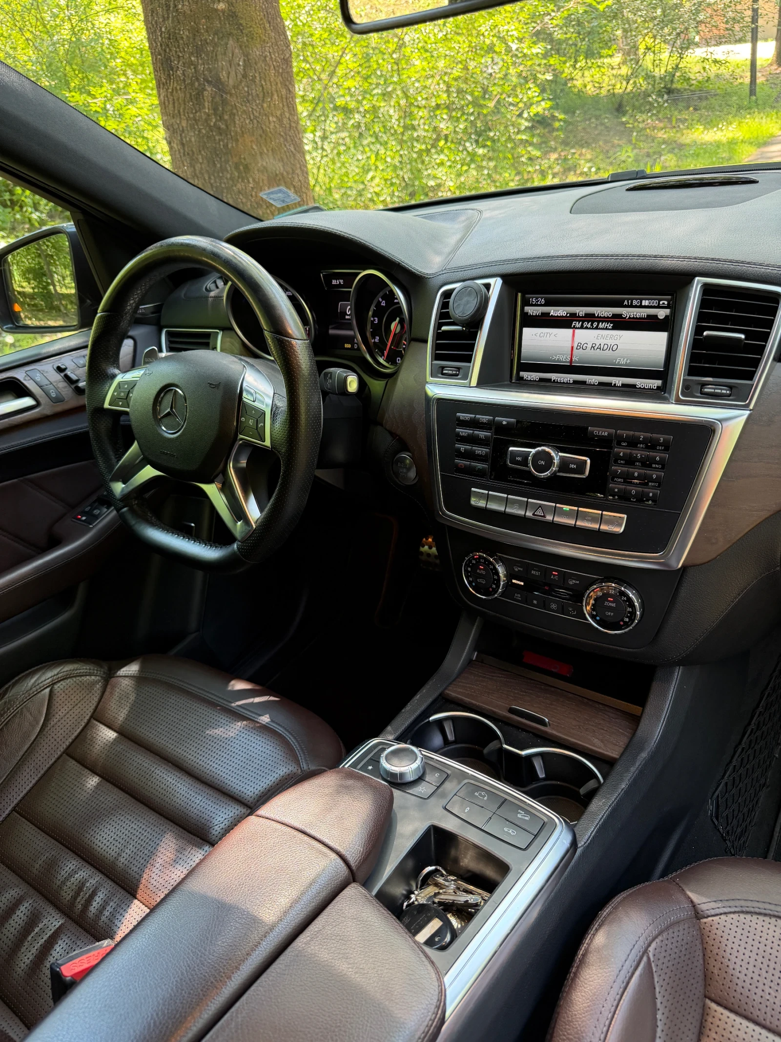 Mercedes-Benz ML 63 AMG, снимка 9 - Автомобили и джипове - 54566412