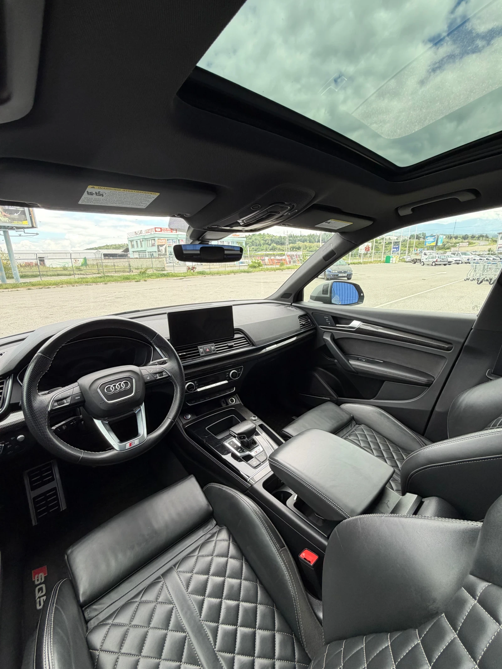 Audi SQ5 Sportback/ Technik /HUD /Distr/360 /3D B&O , снимка 16 - Автомобили и джипове - 54568965