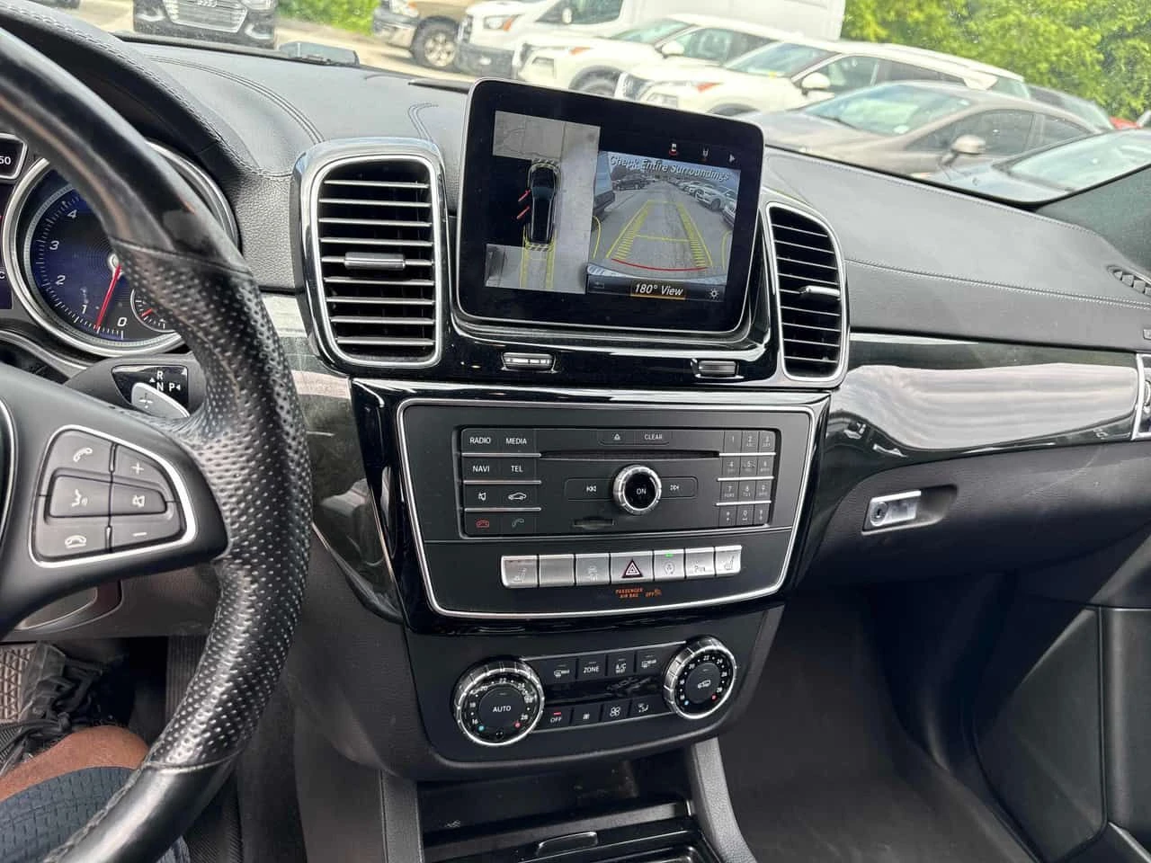Mercedes-Benz GLS 450 | DISTRONIC | 360 | HARMAN KARDON | CARFAX |  , снимка 9 - Автомобили и джипове - 55167274
