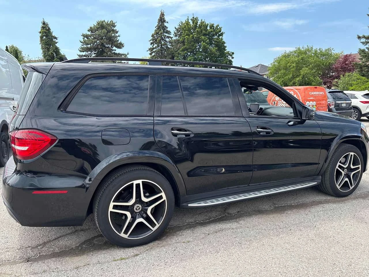 Mercedes-Benz GLS 450 | DISTRONIC | 360 | HARMAN KARDON | CARFAX |  , снимка 3 - Автомобили и джипове - 55167274