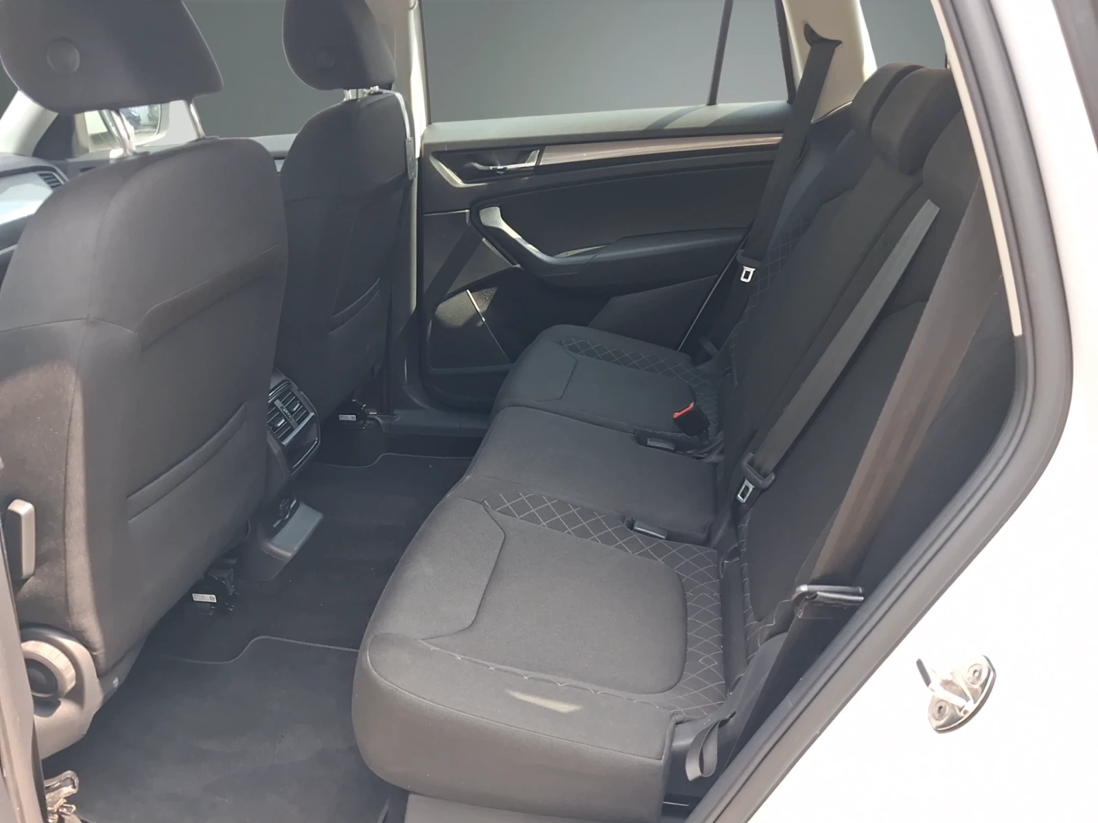 Skoda Kodiaq  ����� 2, 0 TDI / 110 kW / 150 �.�., 7DSG | Mobile.bg � ����������� 12