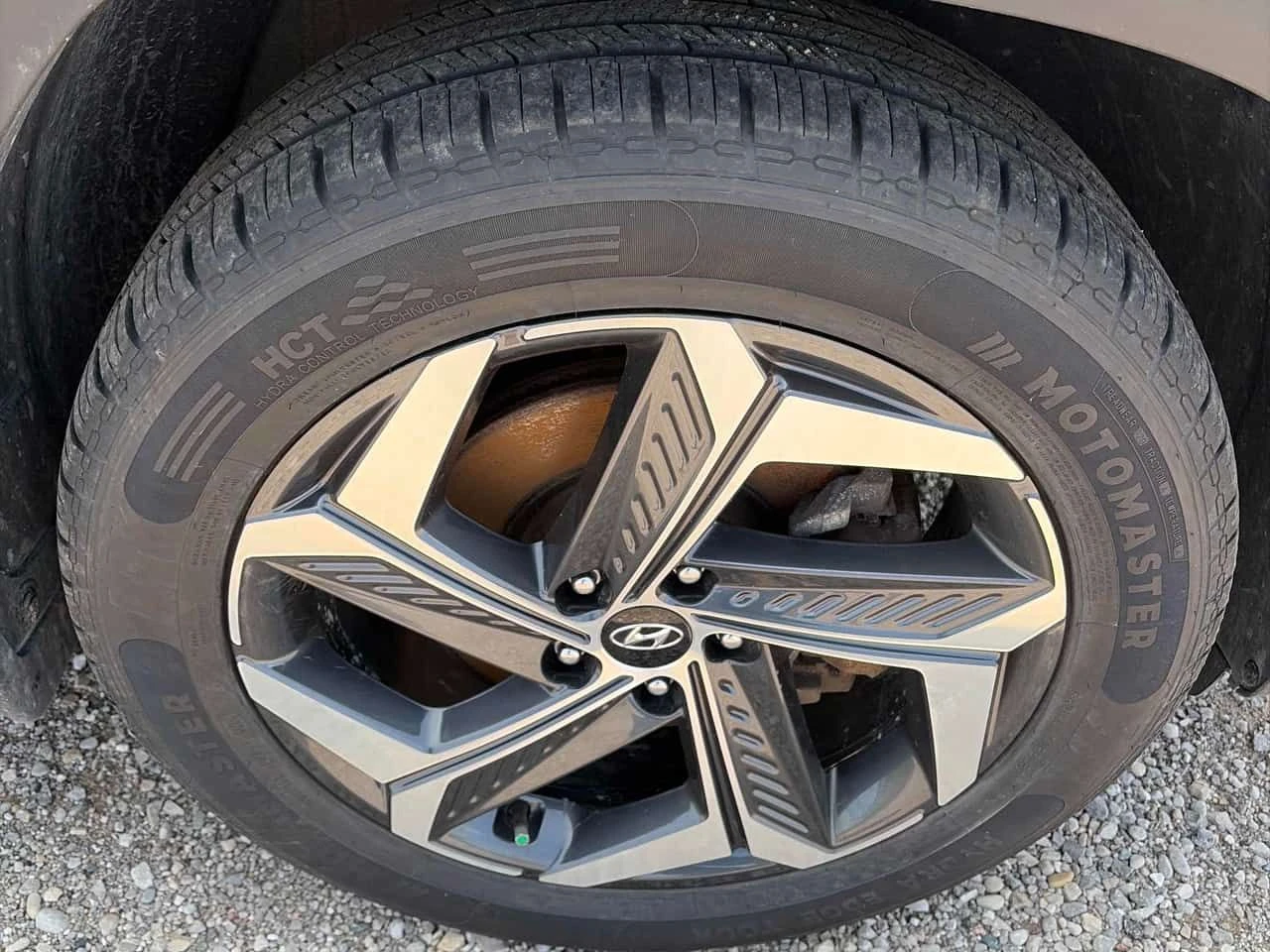 Hyundai Tucson Ultimate | CARFAX | АВТОКРЕДИТ БЕЗ ПЪРВОНАЧАЛНА , снимка 6 - Автомобили и джипове - 55434683