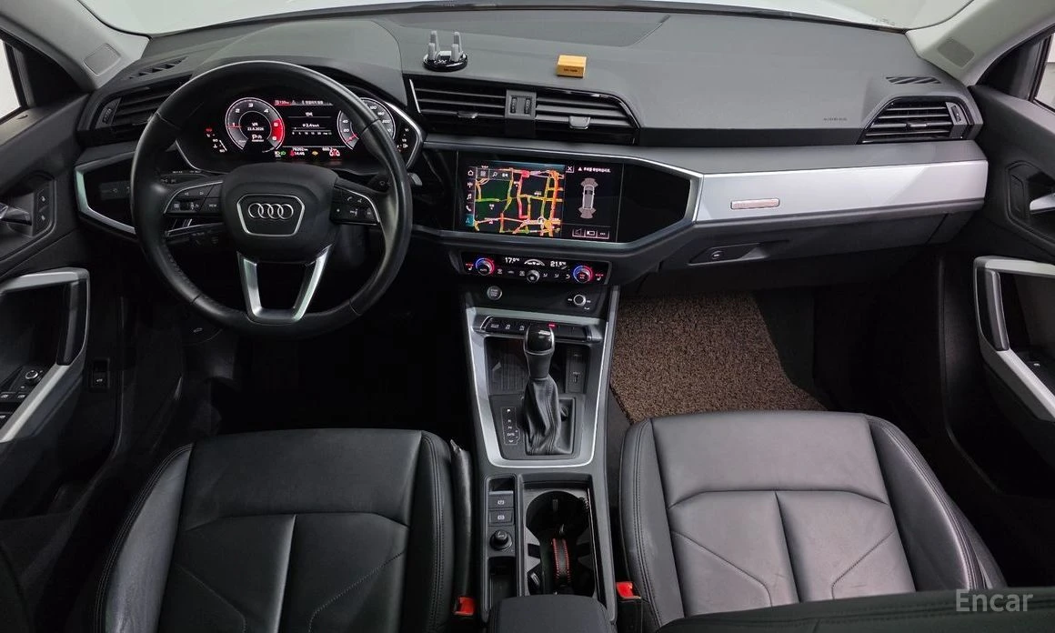 Audi Q3, снимка 7 - Автомобили и джипове - 55517294