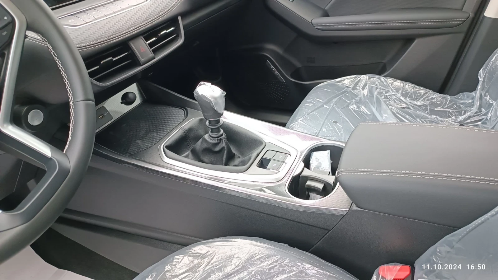 Haval Jolion Comfort 1, 5 143к.с. MT6, снимка 14 - Автомобили и джипове - 56010279