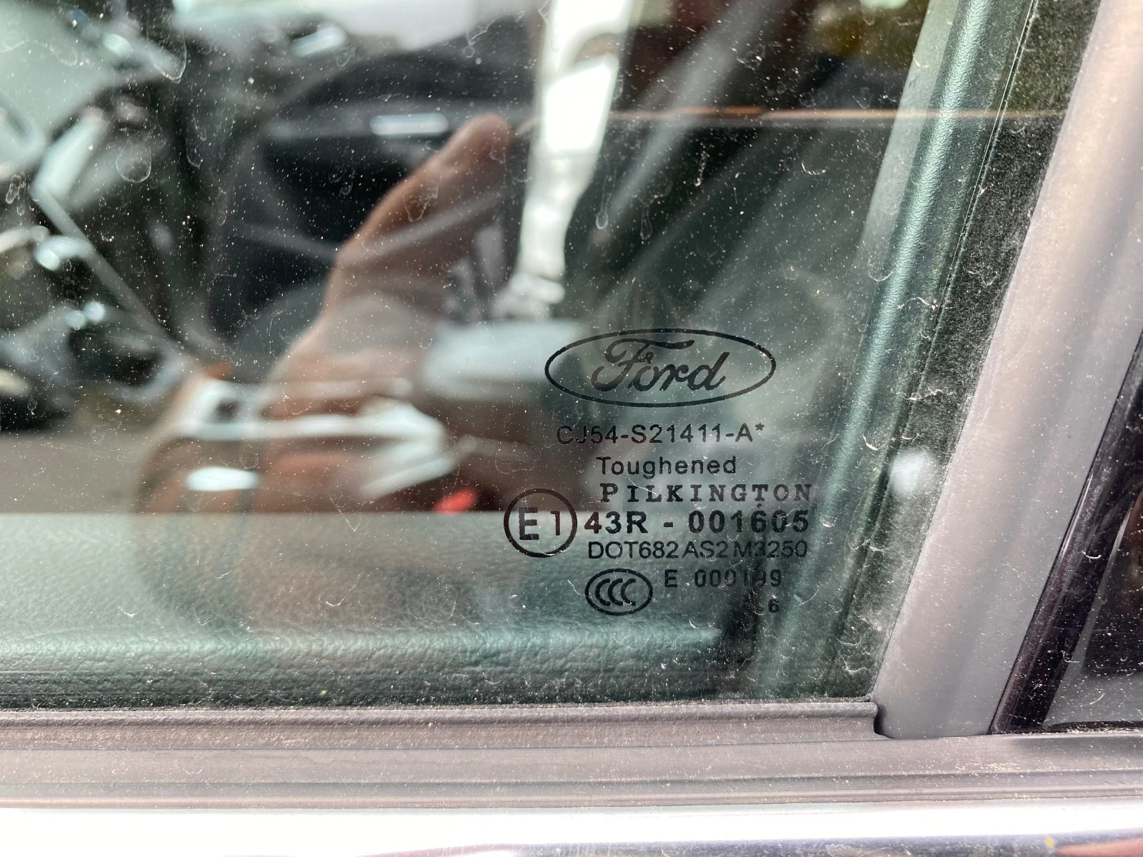 Ford Kuga, снимка 9 - Автомобили и джипове - 56231495
