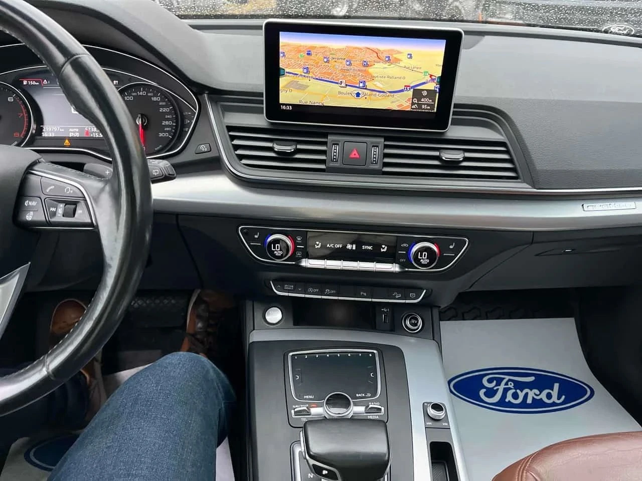Audi Q5, снимка 9 - Автомобили и джипове - 56734218
