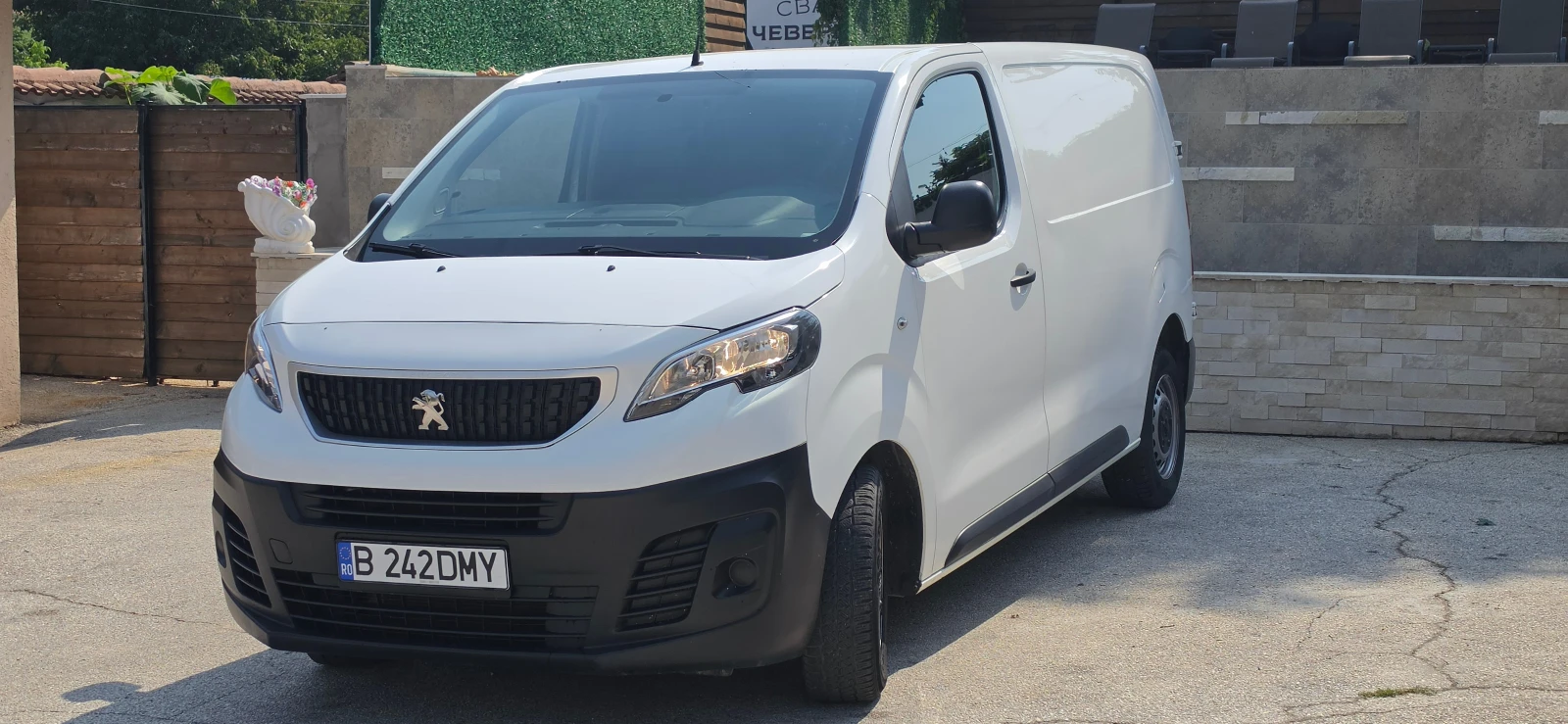 Peugeot Expert 1, 6 2018, снимка 2 - Бусове и автобуси - 56275687