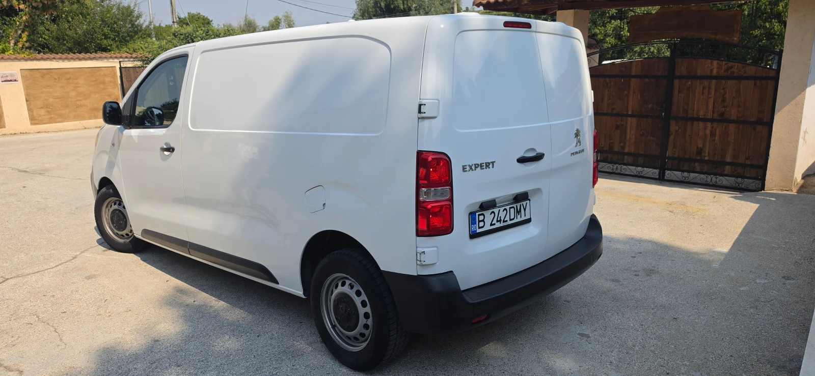 Peugeot Expert 1, 6 2018, снимка 5 - Бусове и автобуси - 56275687