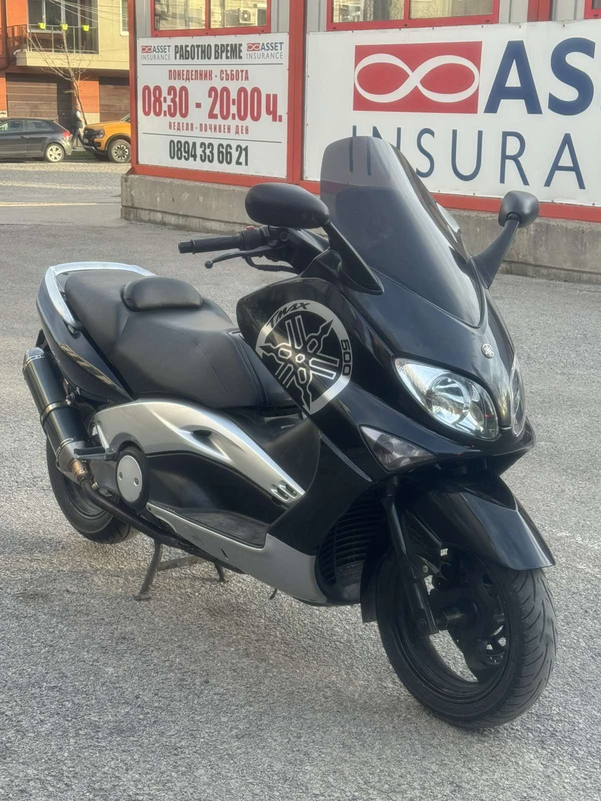 Yamaha T-max