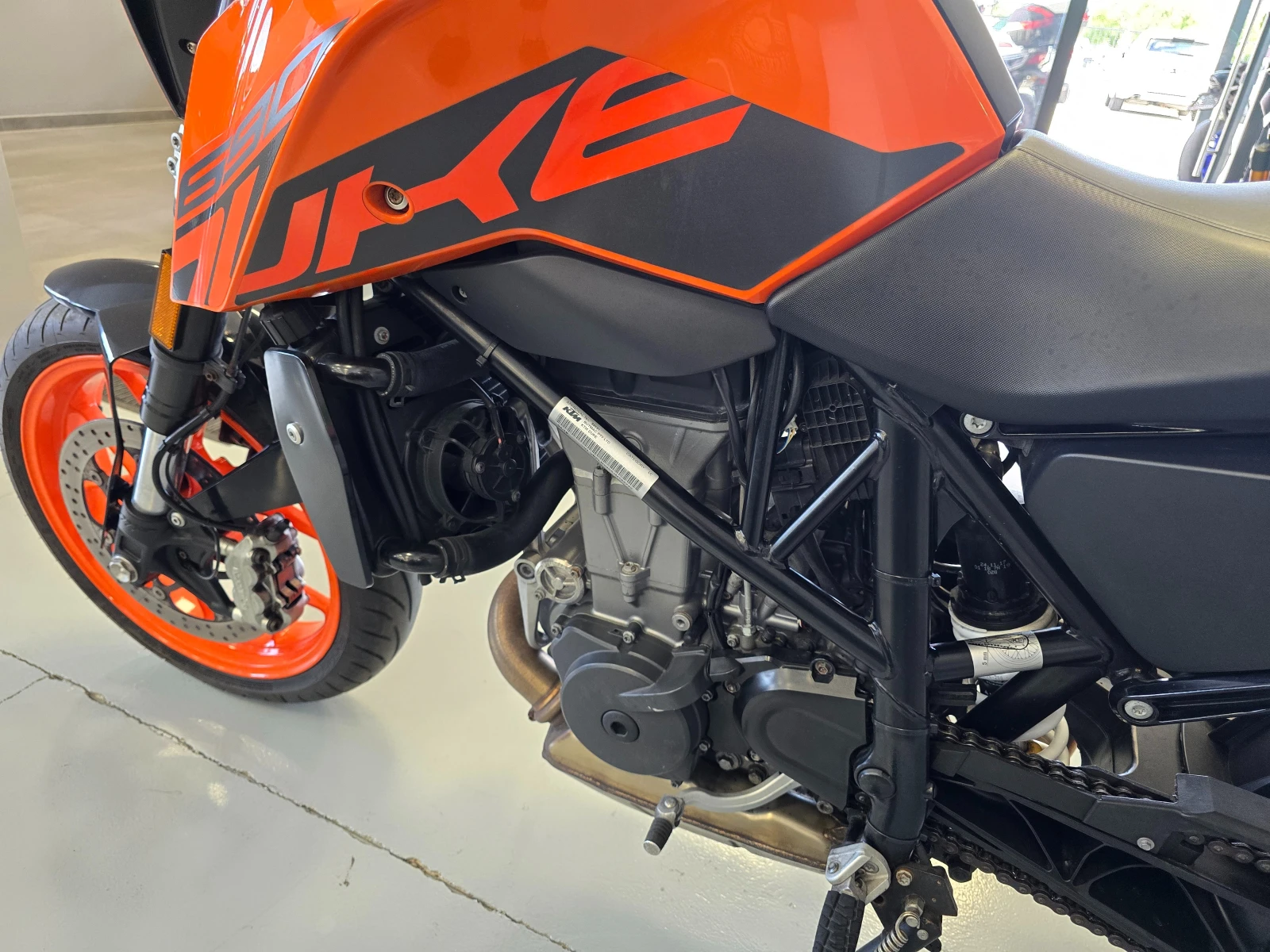 Ktm Duke 690ie, ABS, ���. �2-32 kw! | Mobile.bg � ����������� 13