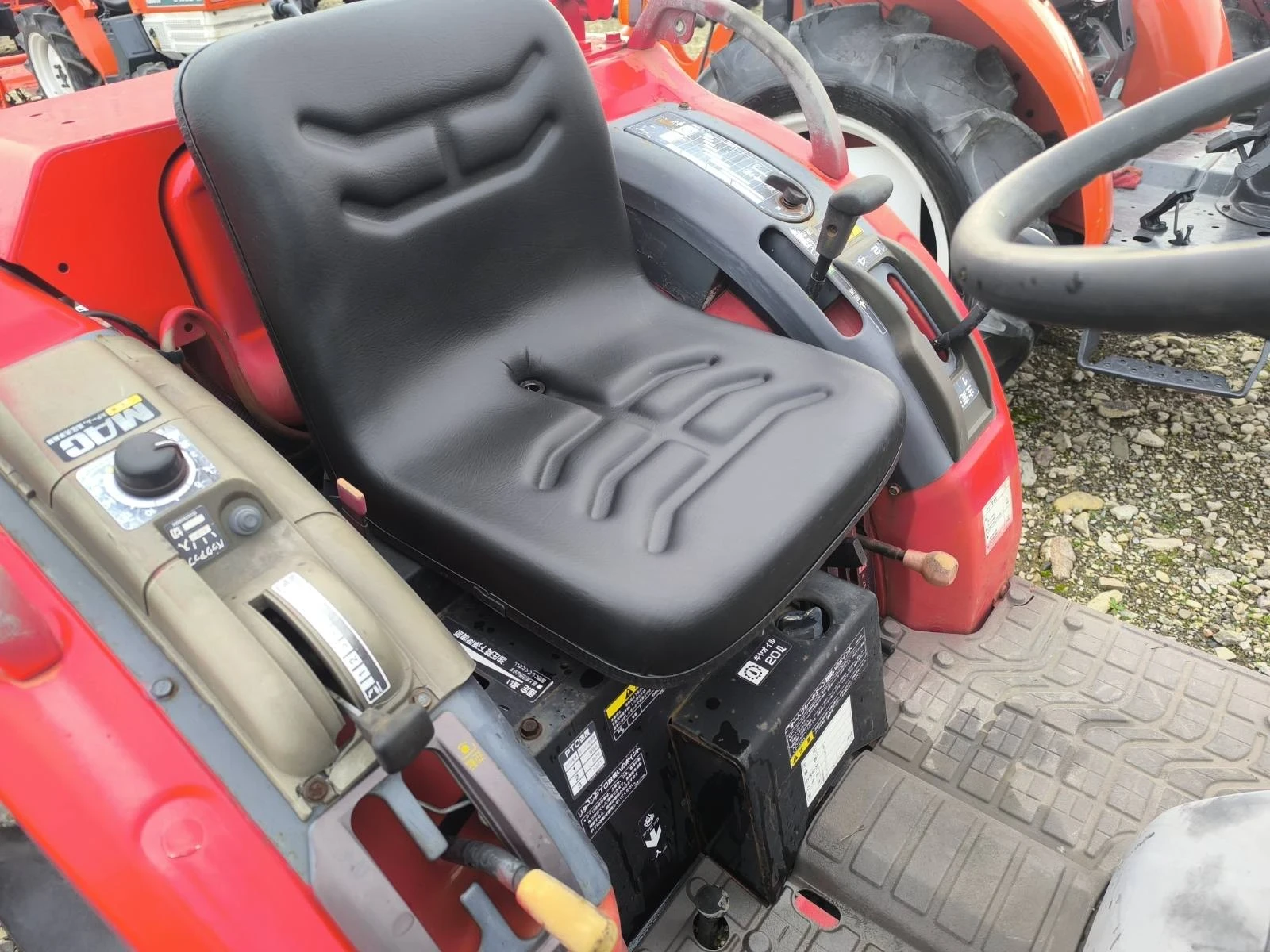 Трактор Mitsubishi Саки агро Сливен  - изображение 6