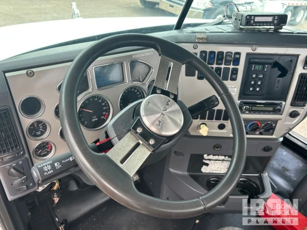 Бетон миксер Mack Granite 6x4 Mixer, снимка 8 - Индустриална техника - 54643209