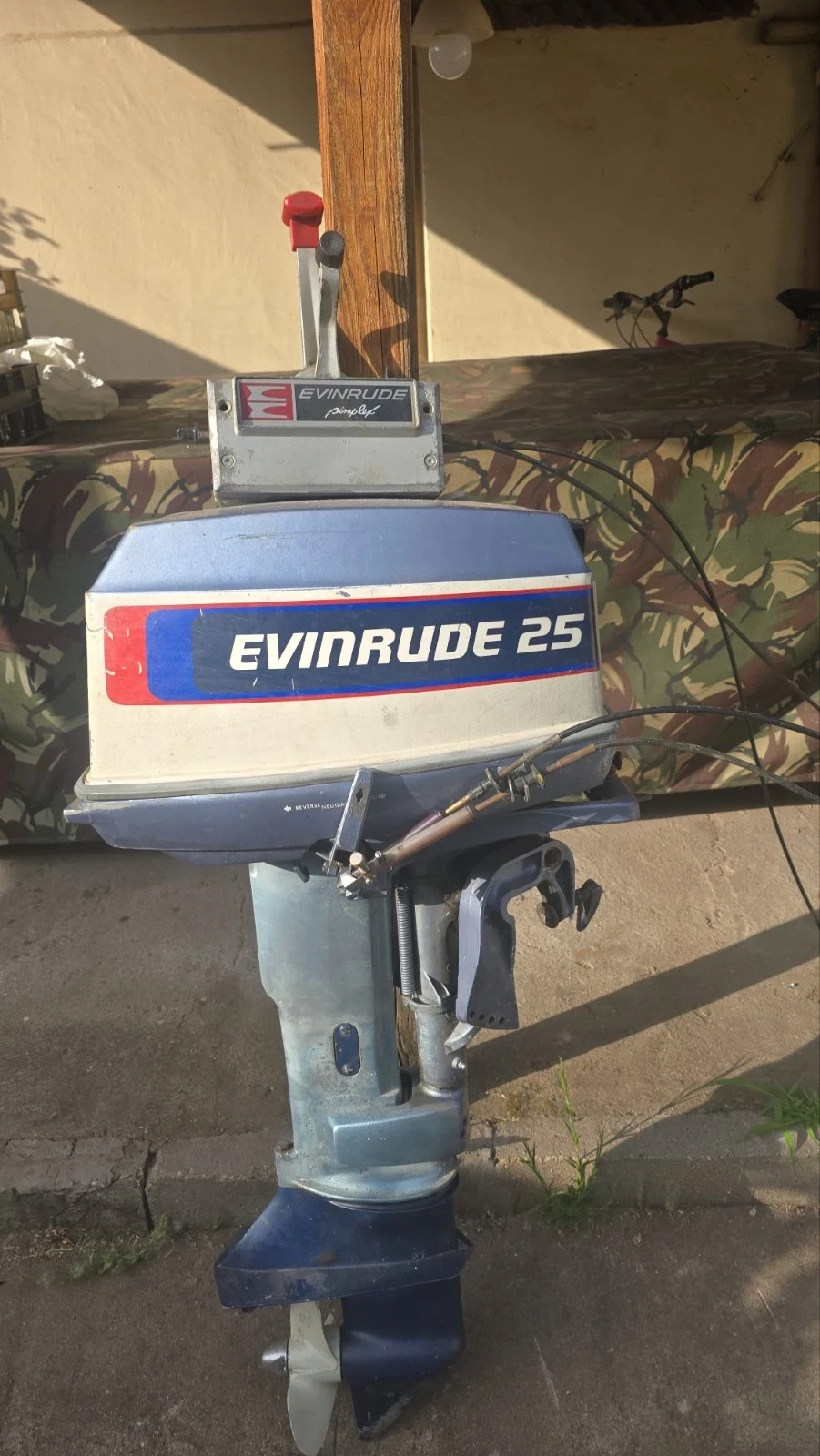 ����������� �������� Evinrude | Mobile.bg � ����������� 1
