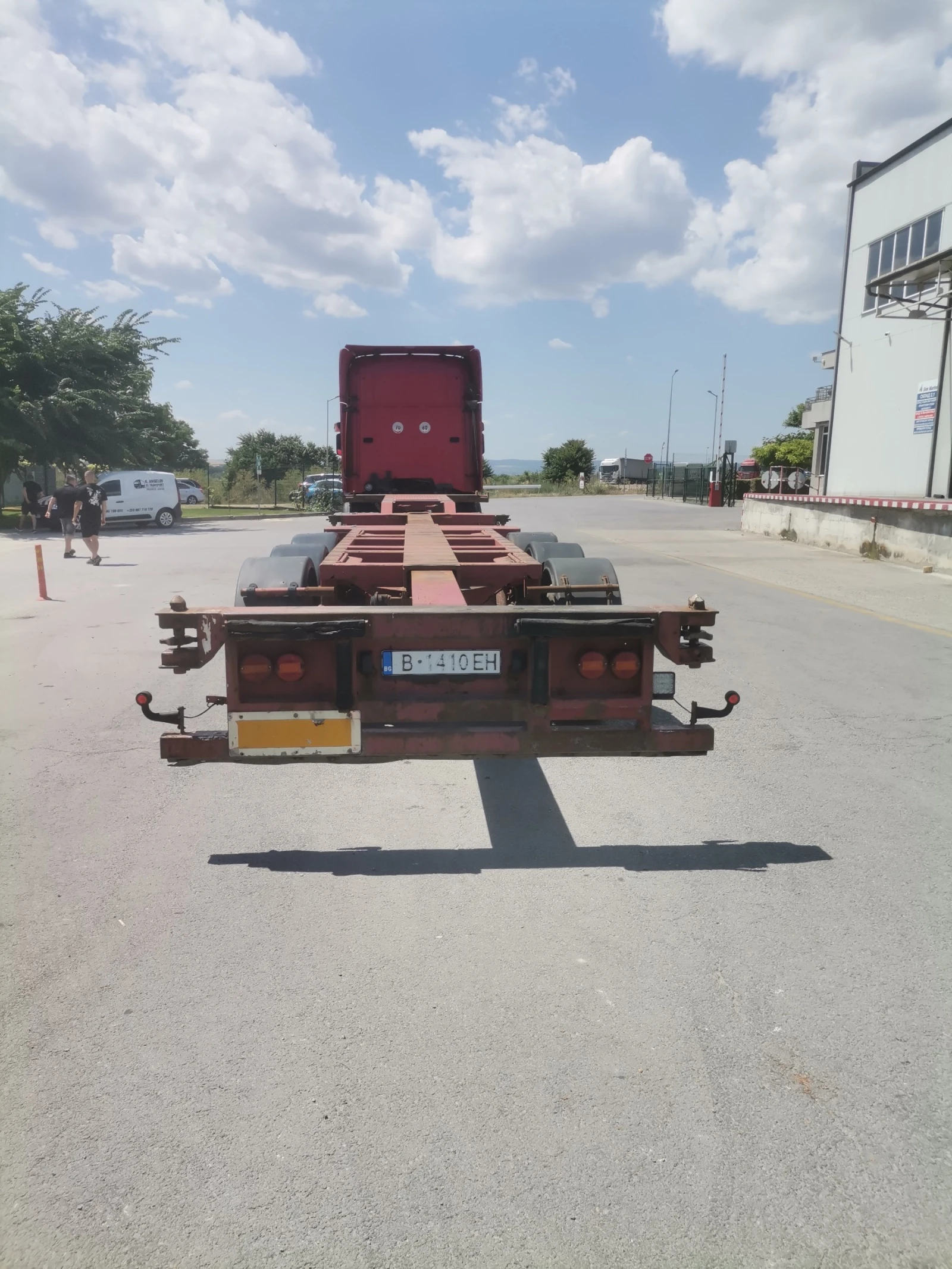 Полуремарке Broshuis 20, 2x20, 40, 45 фута, снимка 4 - Ремаркета - 55091710