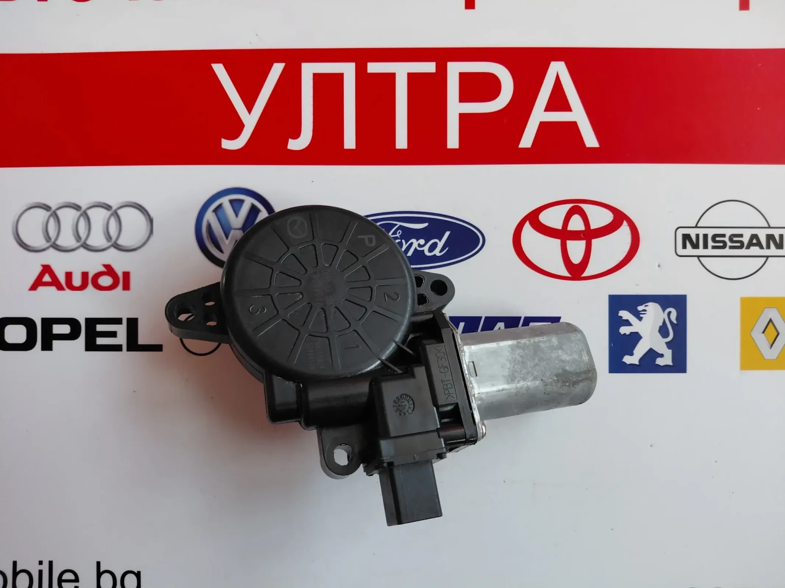 CM012040  GA-558LP  моторче за стъкло / лява врата  MAZDA 6, CX5   D6515958X