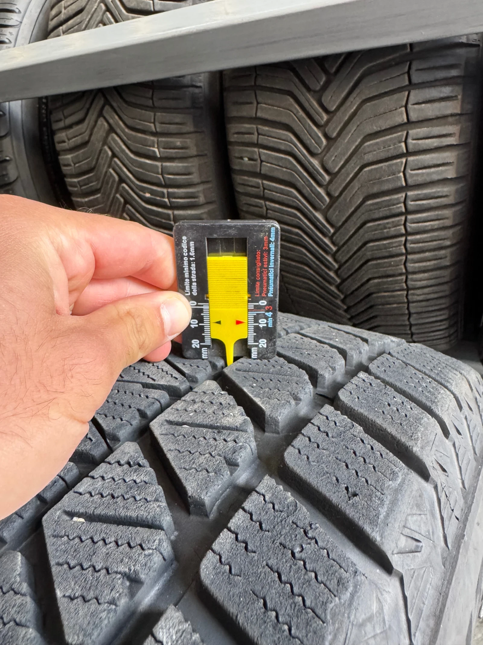 Гуми с джанти Bridgestone 265/60R18, снимка 4 - Гуми и джанти - 55950173