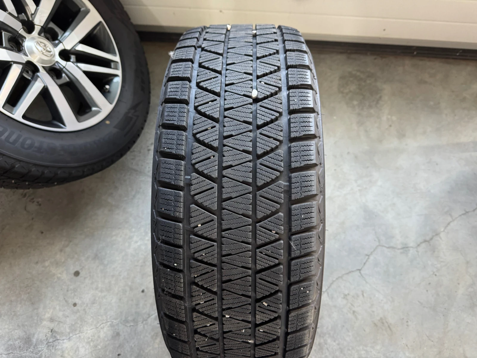 Гуми с джанти Bridgestone 265/60R18, снимка 12 - Гуми и джанти - 55950173