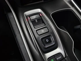 Honda Accord 10Th Generation 2.0 Hybrid Touring, снимка 9