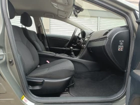 Toyota Avensis 1.8 VVT-i 147к.с., снимка 11