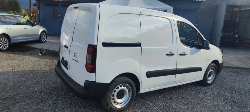 Citroen Berlingo 1.6HDI УНИКАТ, снимка 3 - Автомобили и джипове - 41797307