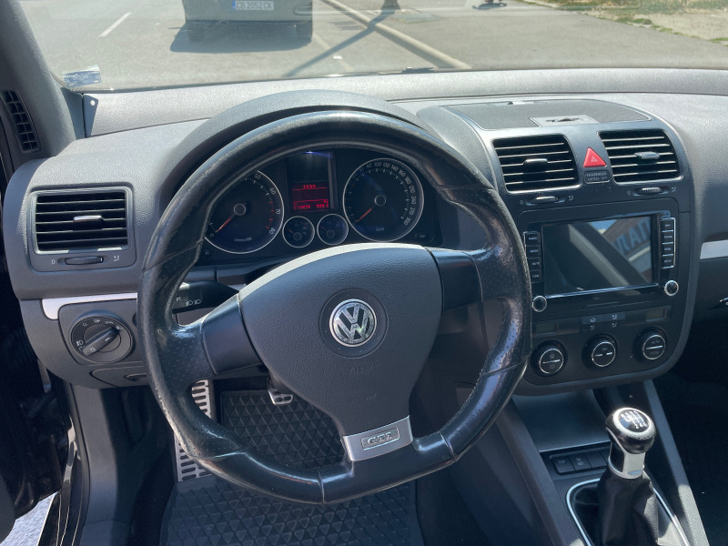 VW Golf GTI, снимка 11 - Автомобили и джипове - 43864355