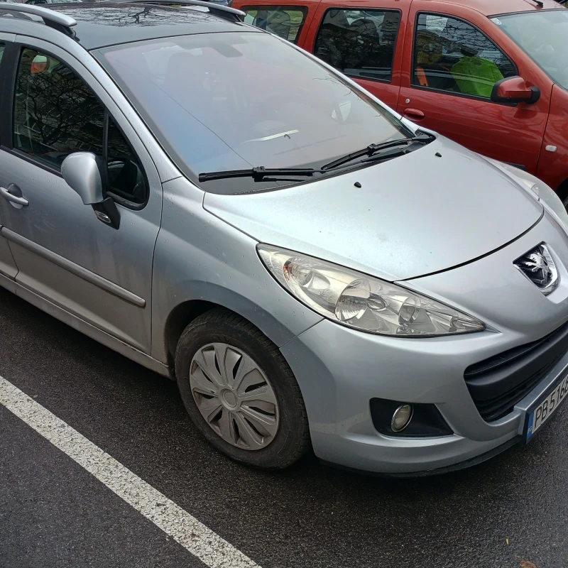 Peugeot 207  1.6 HDI, снимка 2 - Автомобили и джипове - 48450077