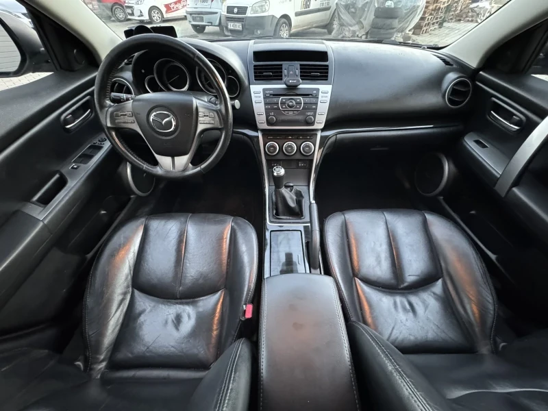 Mazda 6 ОТЛИЧНО СЪСТОЯНИЕ, снимка 11 - Автомобили и джипове - 48742463