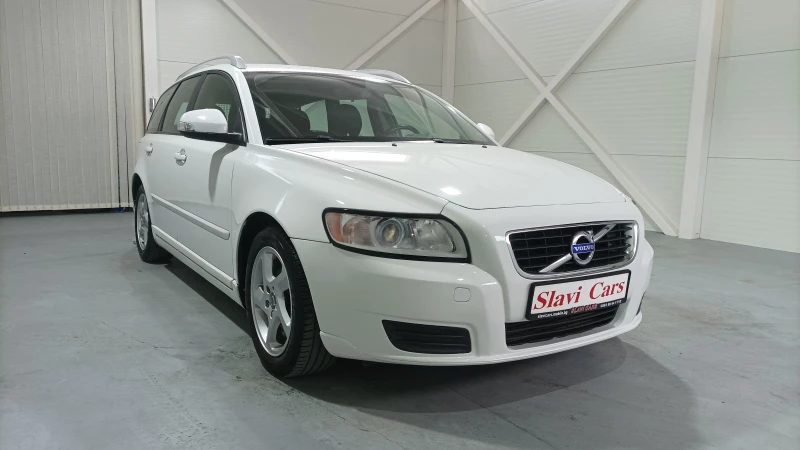 Volvo V50 1.6 d, снимка 3 - Автомобили и джипове - 48966121