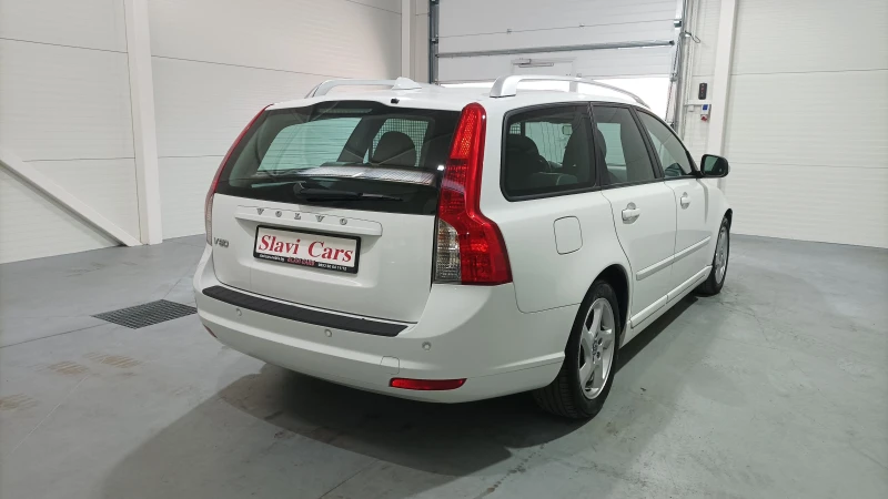 Volvo V50 1.6 d, снимка 5 - Автомобили и джипове - 48966121