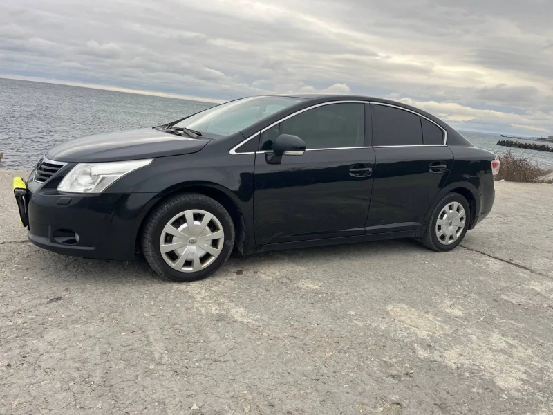 Toyota Avensis, снимка 1 - Автомобили и джипове - 48967074