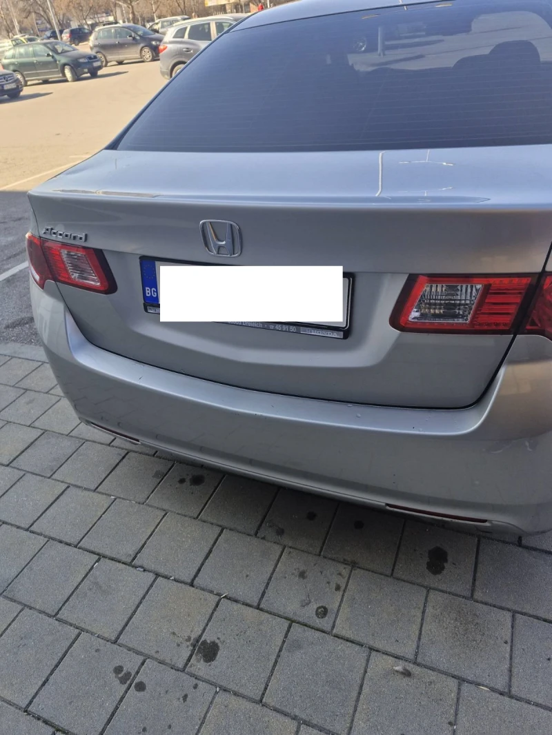 Honda Accord, снимка 2 - Автомобили и джипове - 49091147