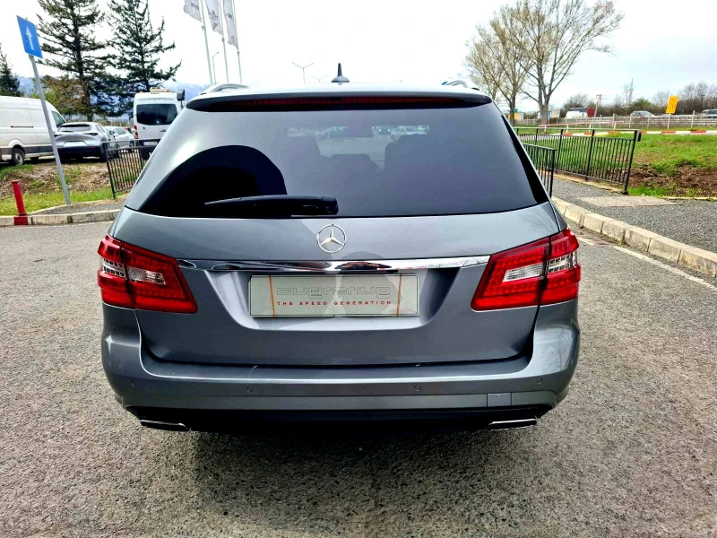 Mercedes-Benz E 350 d 4 Matic AMG Paket, снимка 6 - Автомобили и джипове - 49922976