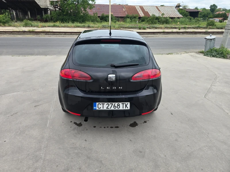 Seat Leon 1.9, снимка 3 - Автомобили и джипове - 52361771